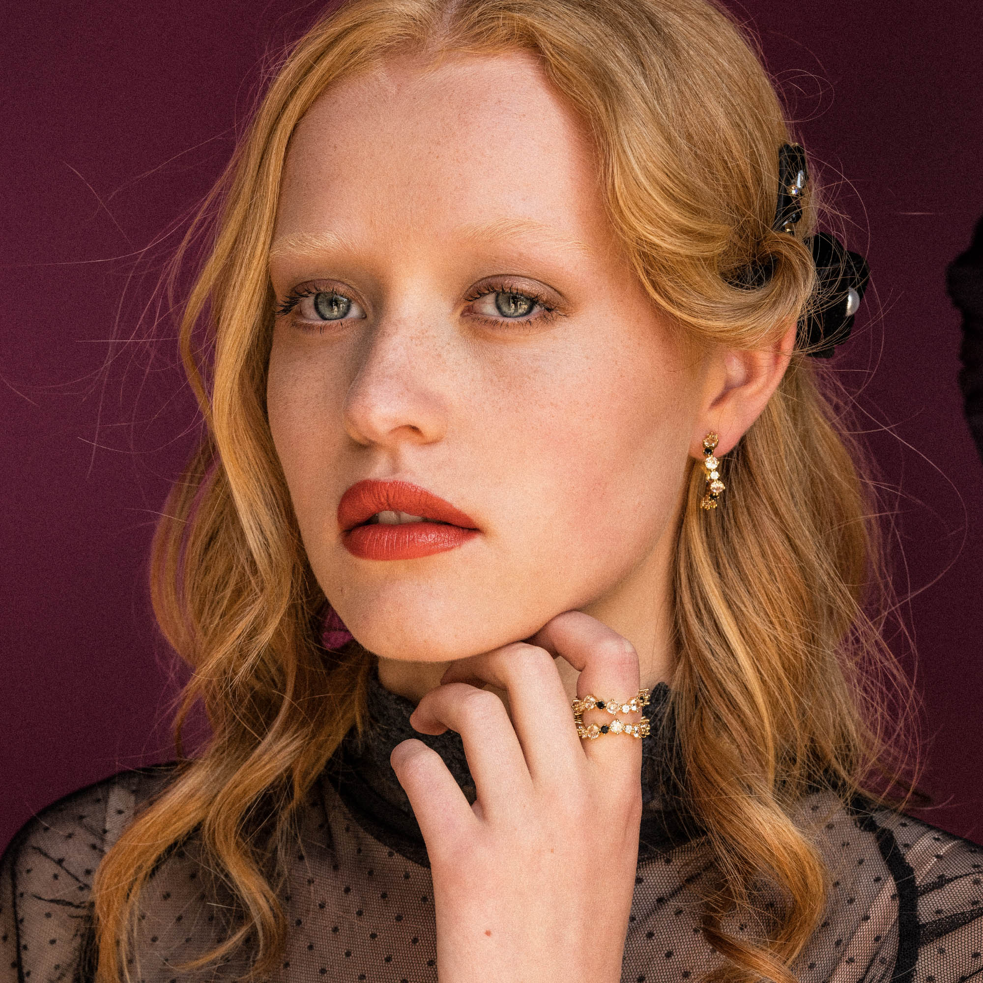 Celine ring – Champagne / jet