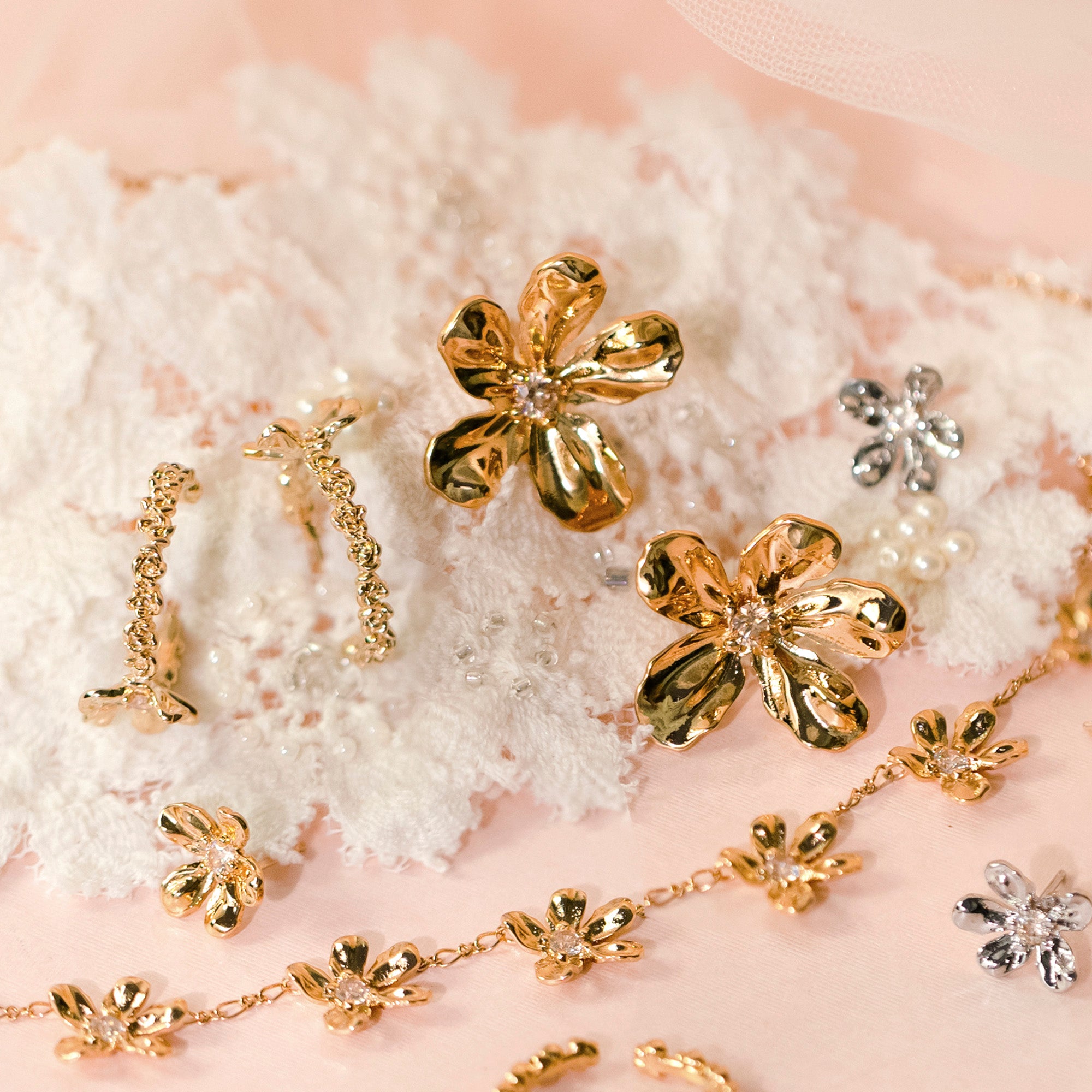 Eponine necklace – Gold