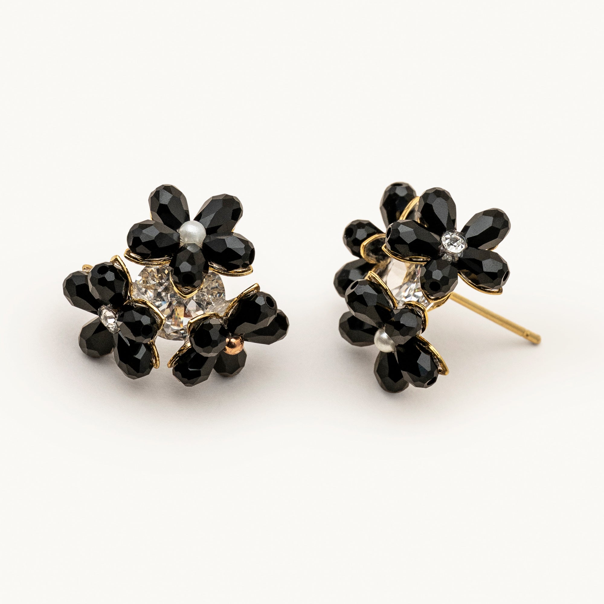Eugenie earrings – Black