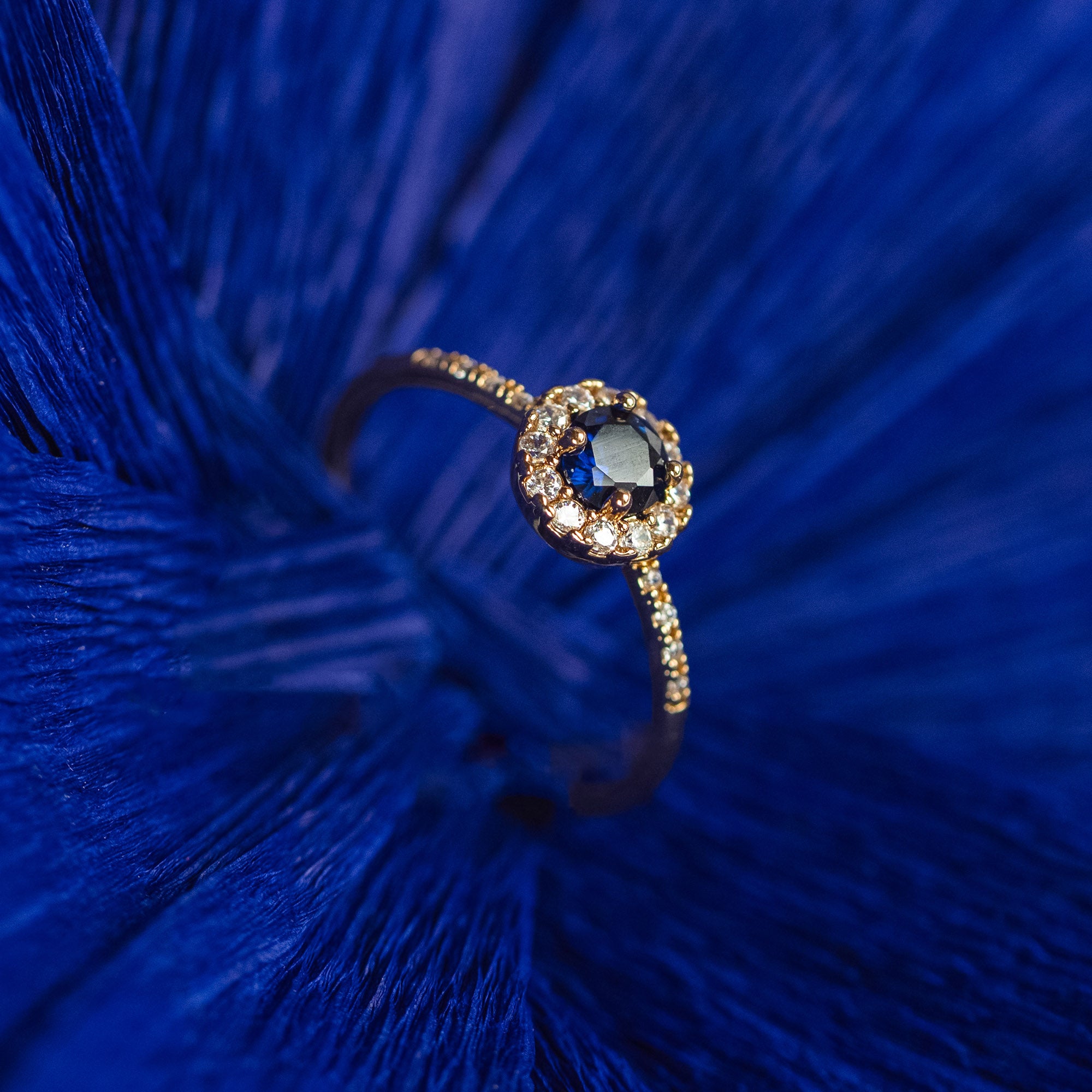 Laurie ring – Sapphire