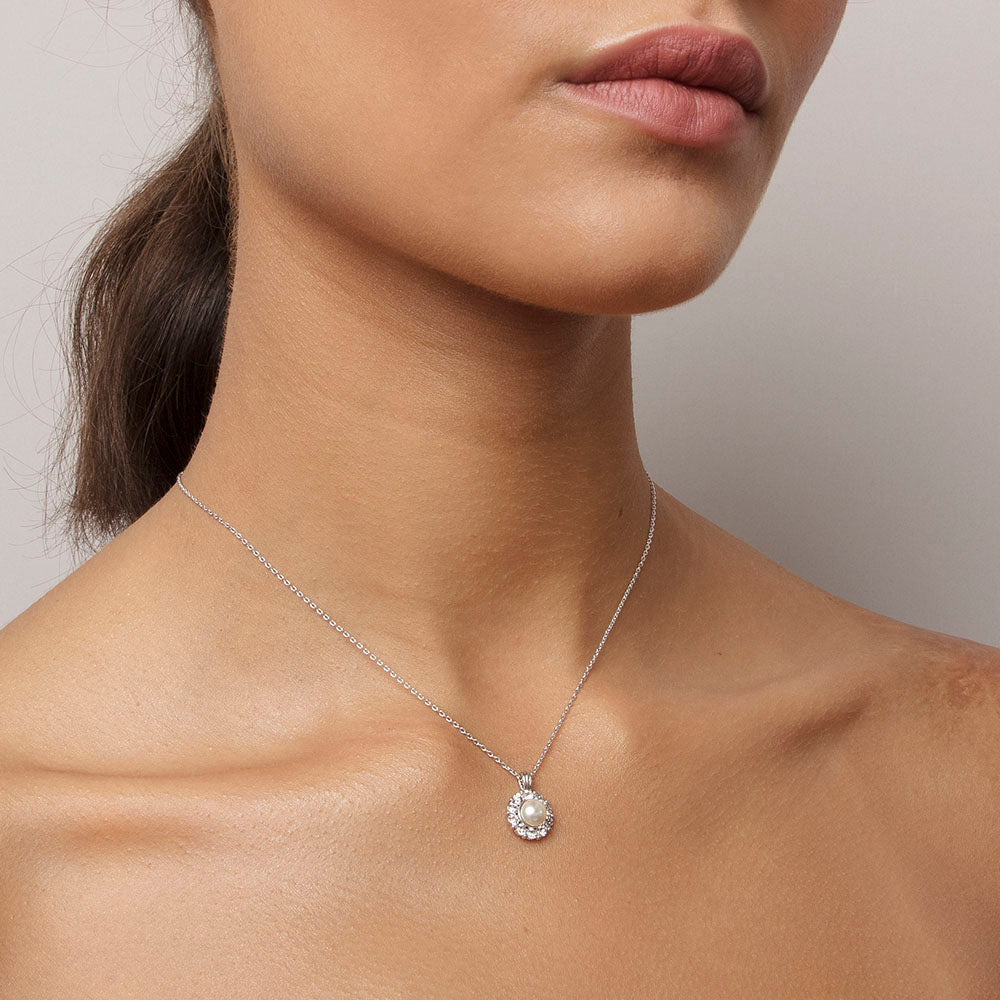 New Sofia Pearl necklace – Créme