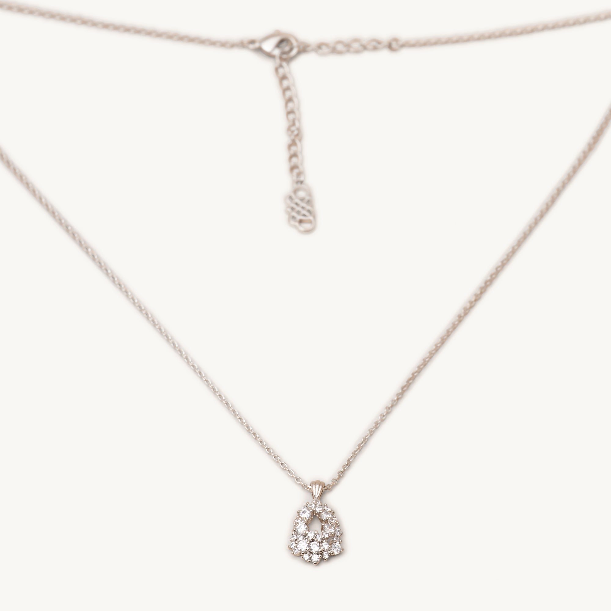 Petite Miss Alice necklace – Crystal (silver)