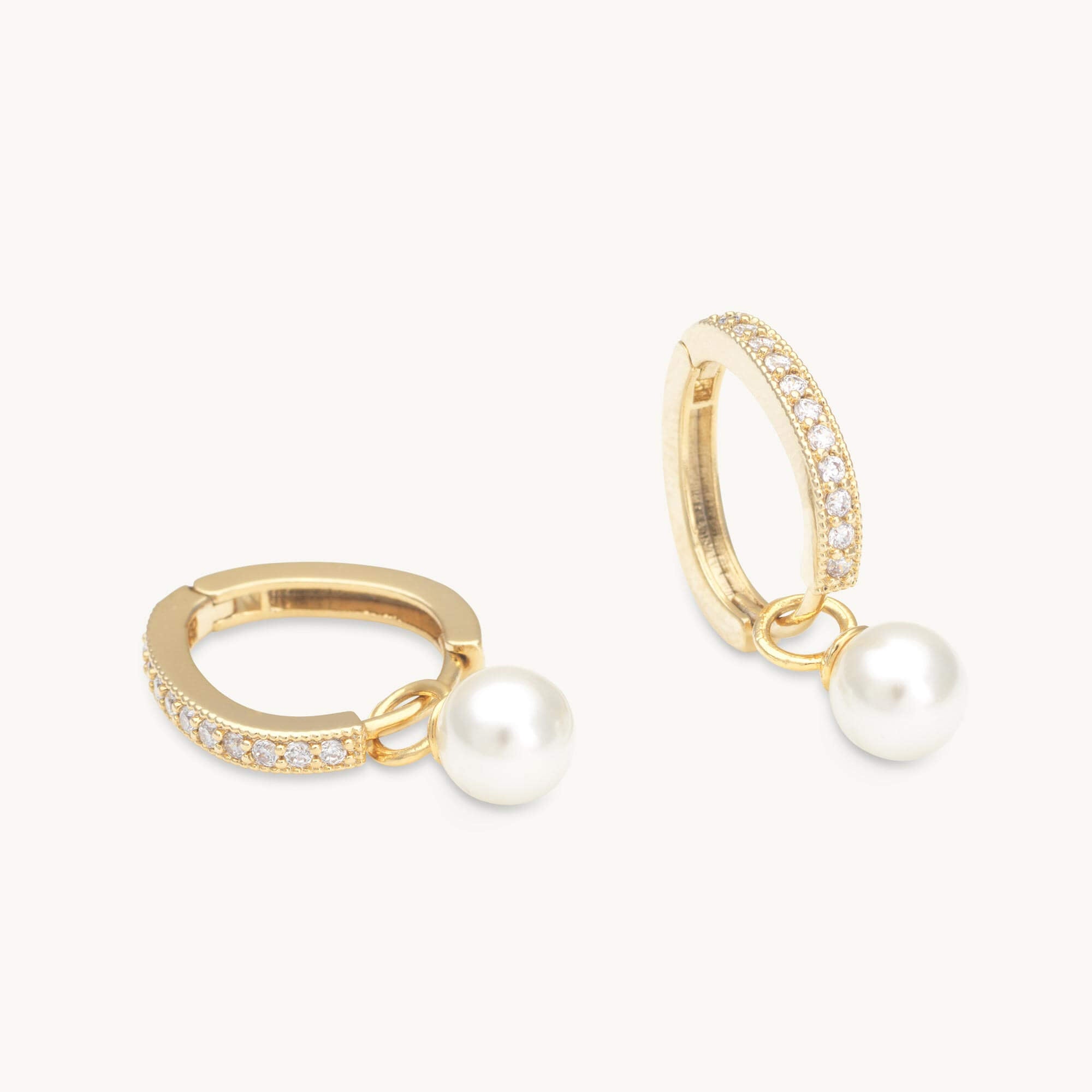 Petite Kennedy hoops earrings – Ivory pearl (Gold)