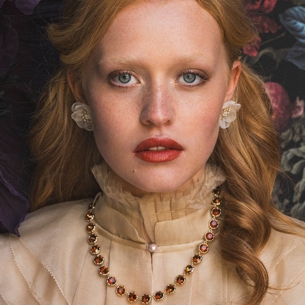 Victoria necklace – Smoked amber (limited)