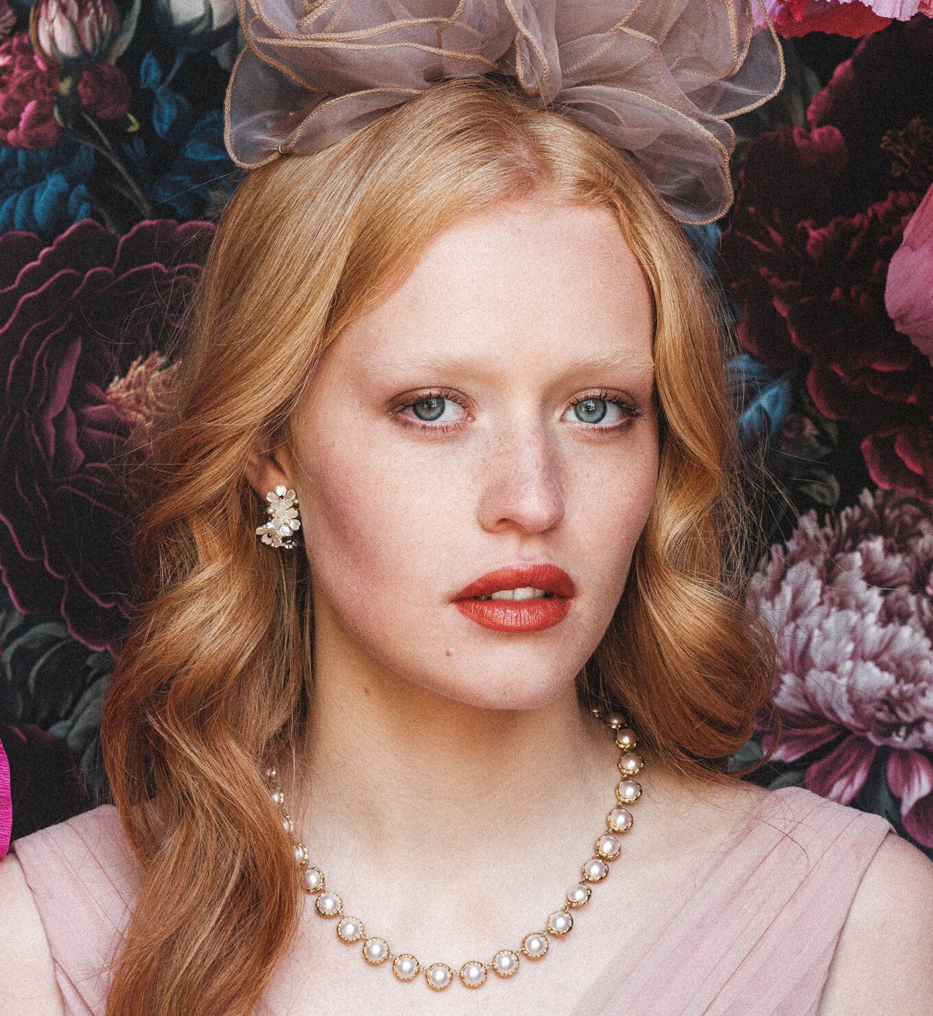 Anastasia earrings – Creme / nightfall