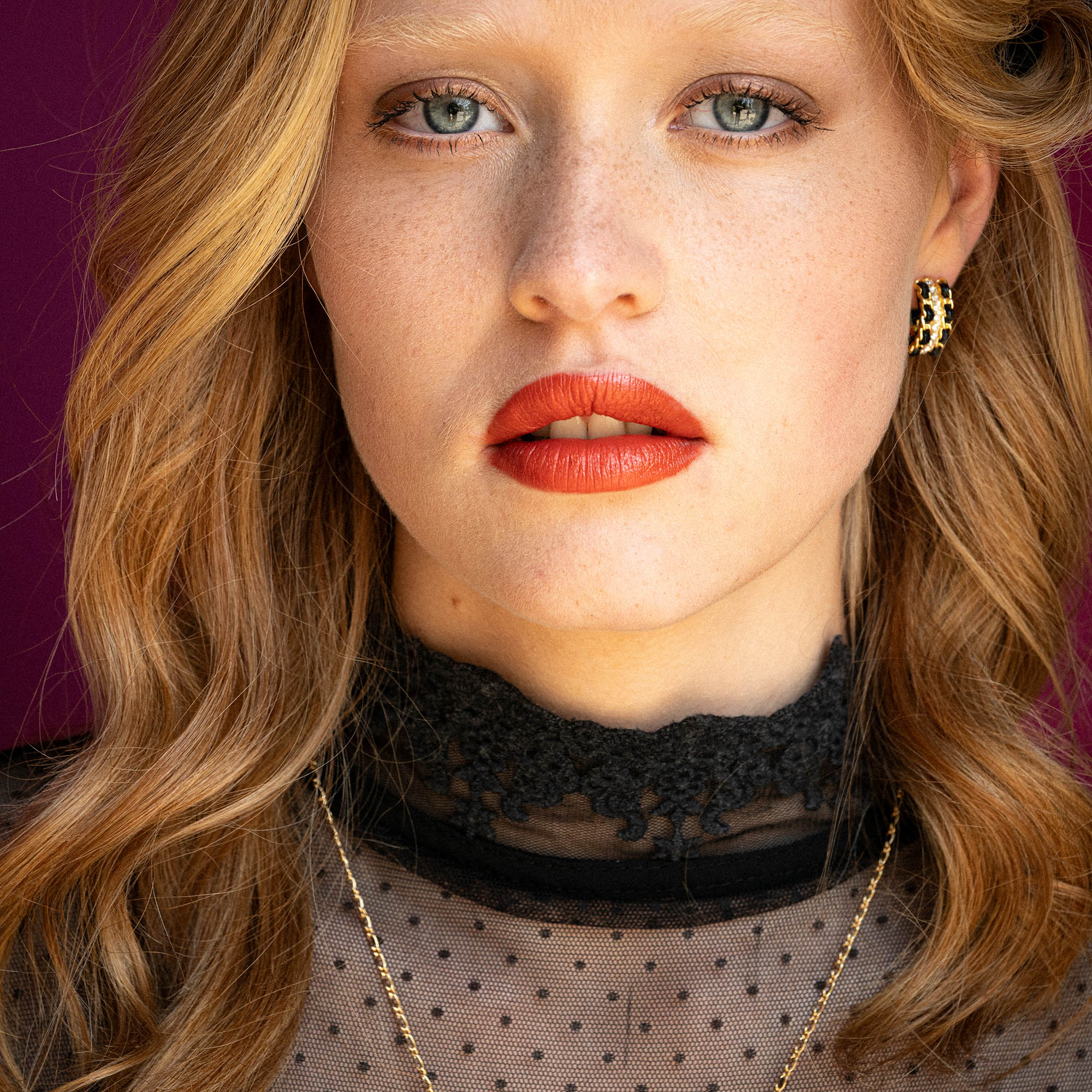 Coco hoops – Jet / gold